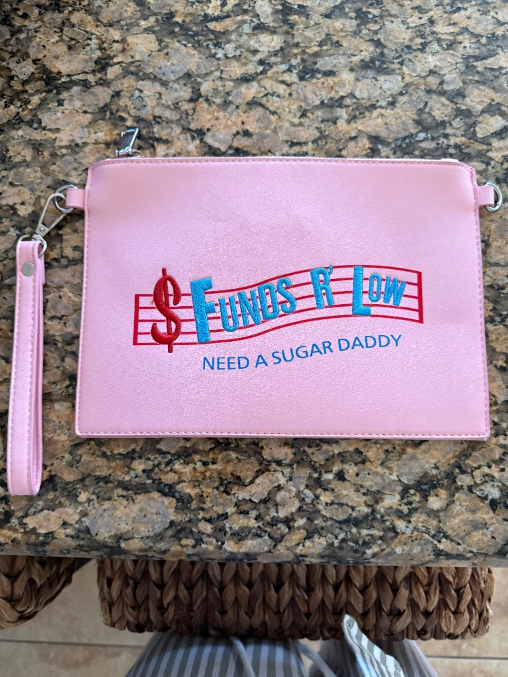 Envelope style clutch